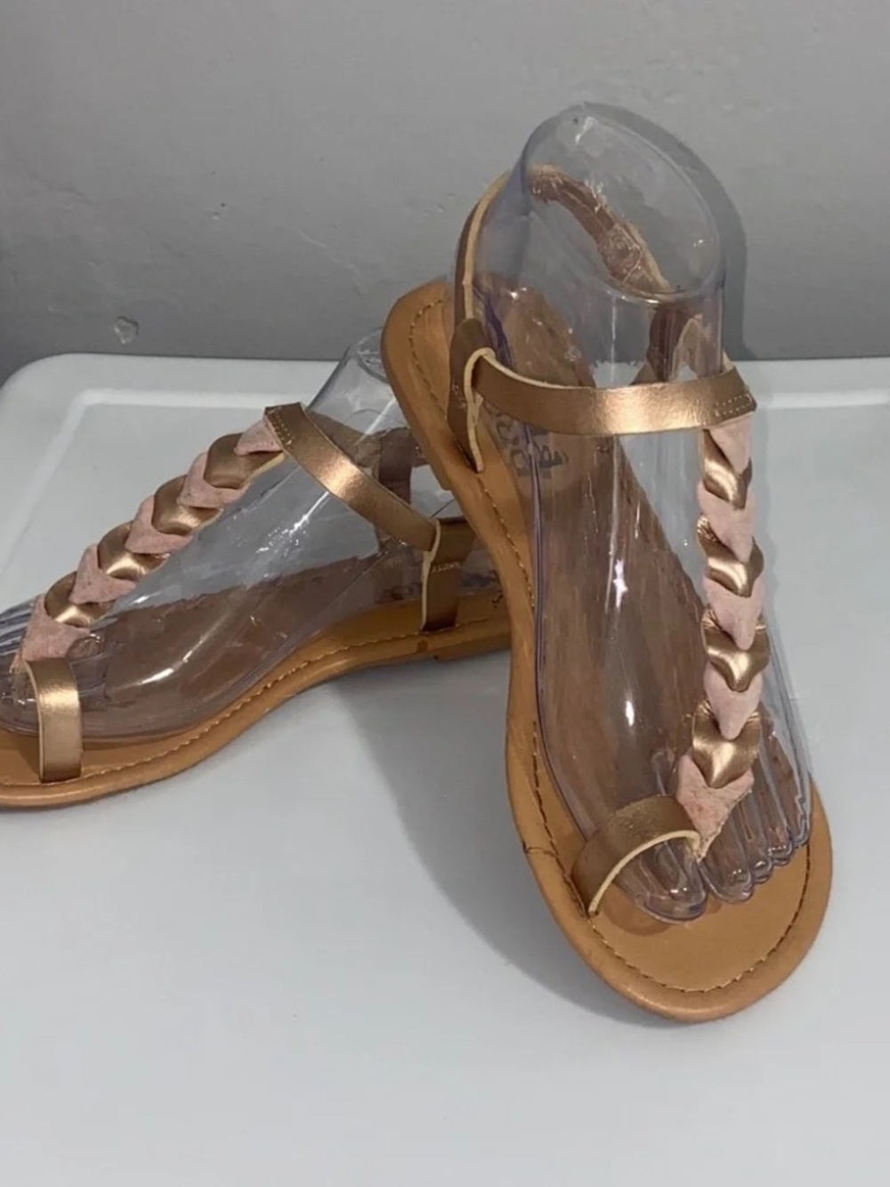 MUDD Size 6.5 braided thong sandals shoes lot6425